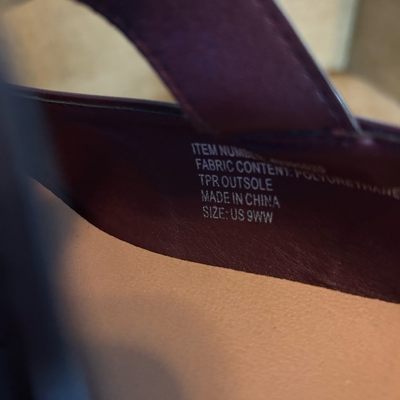 Torrid Women's Burgundy Mary Jane Shoes - Picture 4 of 4